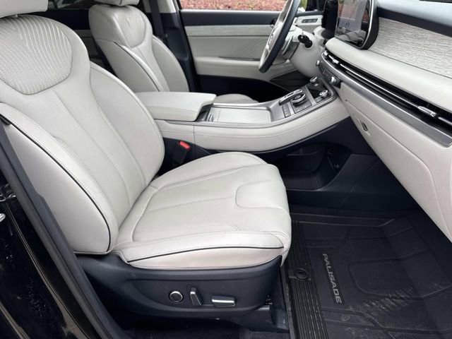 Used 2024 Hyundai Palisade Calligraphy FWD image 11