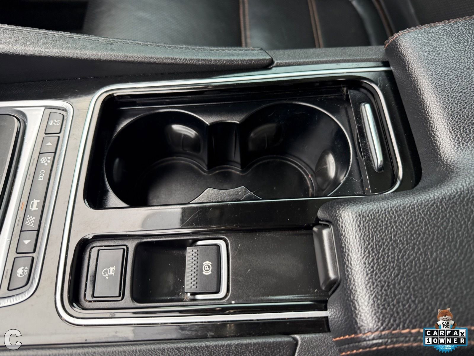 Used 2020 Jaguar F-PACE Prestige image 22