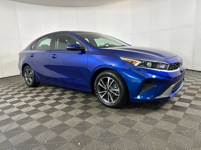 Used 2024 Kia Forte LXS w/ LXS Technology Package video 2