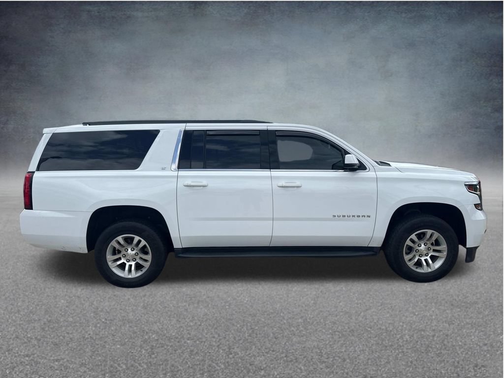 Used 2018 Chevrolet Suburban LT AWD/4WD image 12