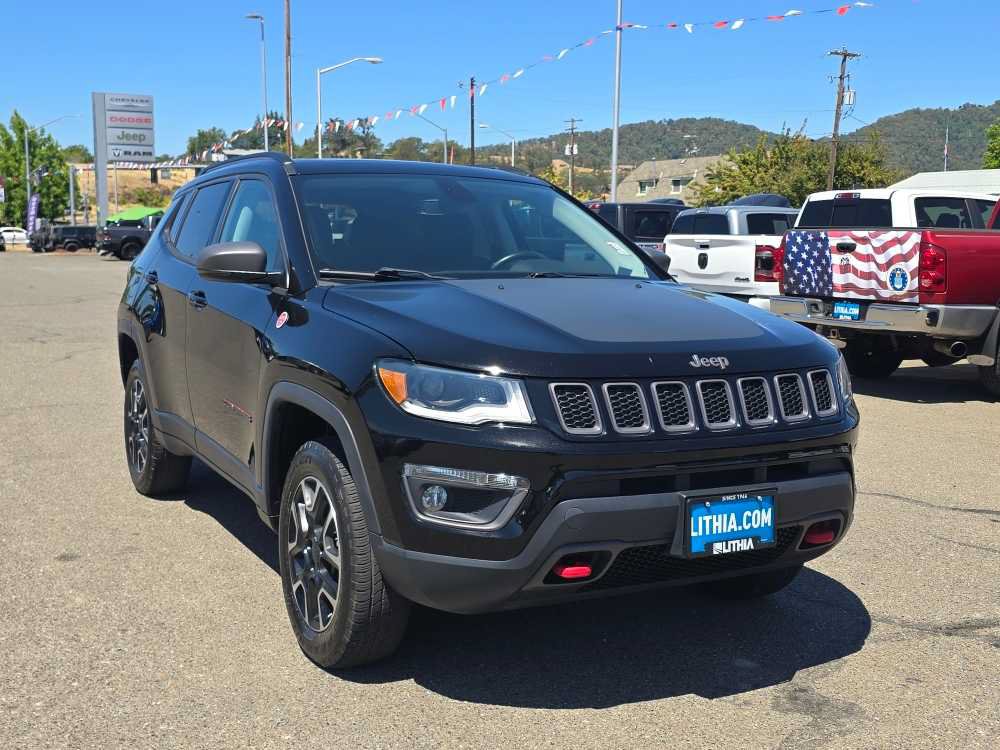 Used 2019 Jeep Compass Trailhawk w/ Leather Interior Group AWD/4WD image 7