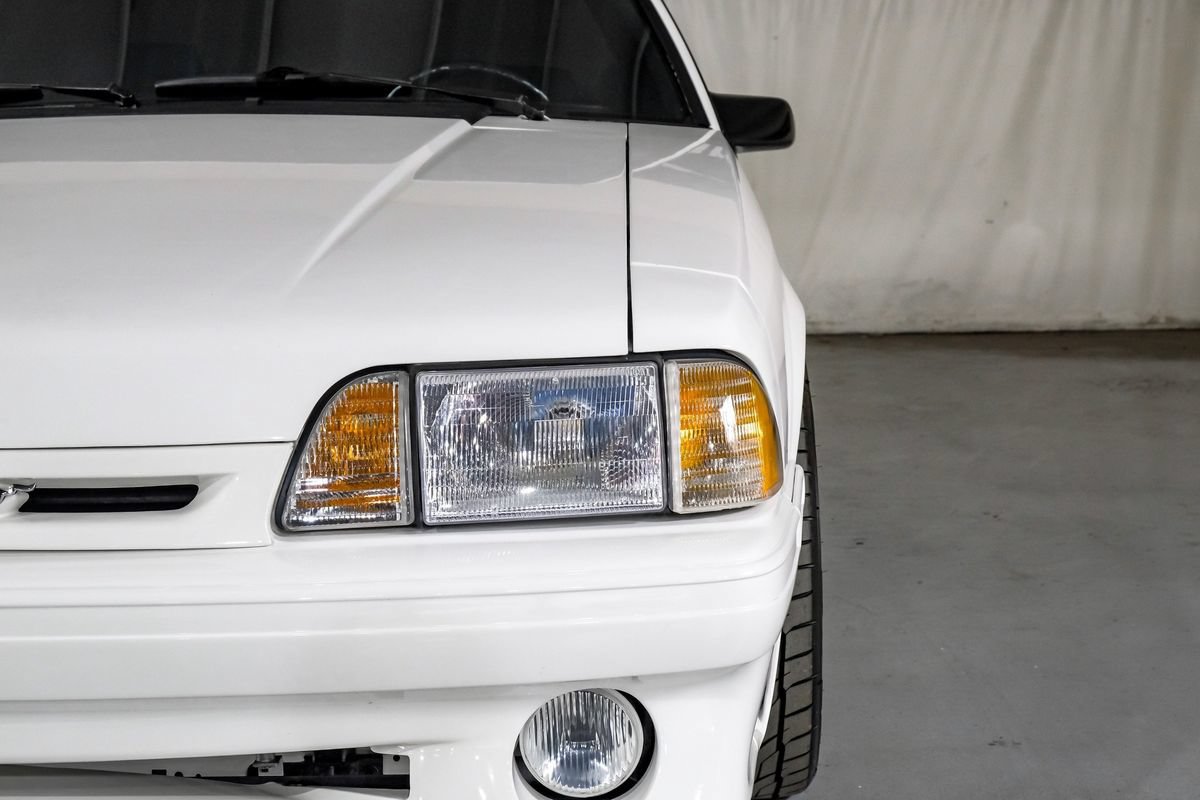 Used 1993 Ford Mustang GT RWD image 38