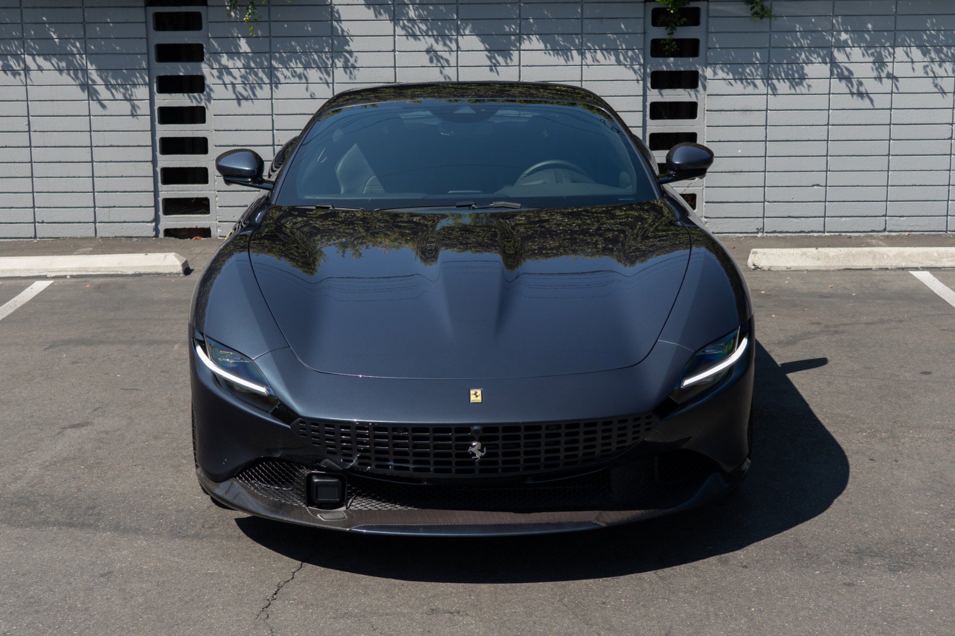 Used 2024 Ferrari Roma image 2