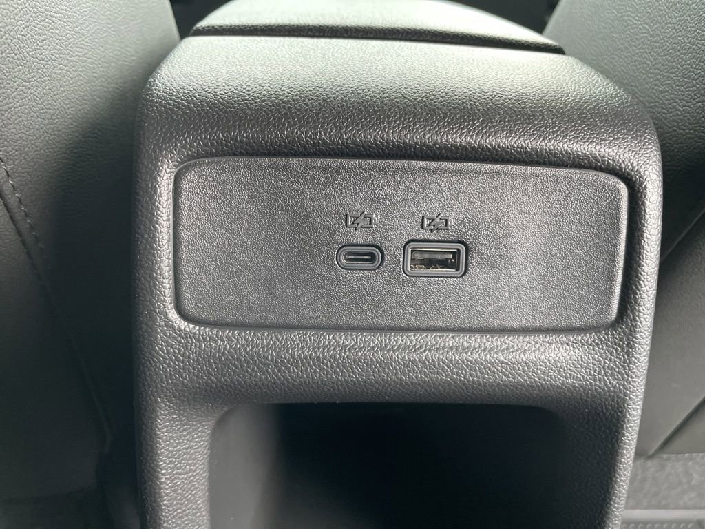 New 2026 Chevrolet Trax RS w/ Driver Confidence Package FWD image 35