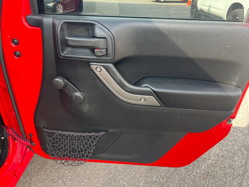 Used 2016 Jeep Wrangler Sport image 26