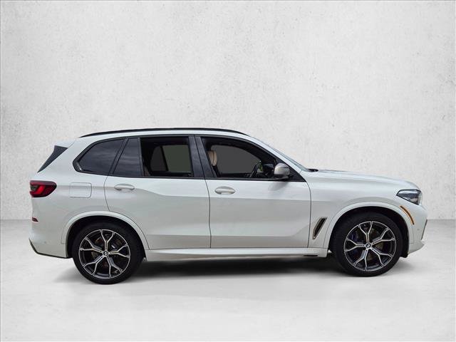 Used 2022 BMW X5 M50i w/ Premium Package AWD/4WD image 4