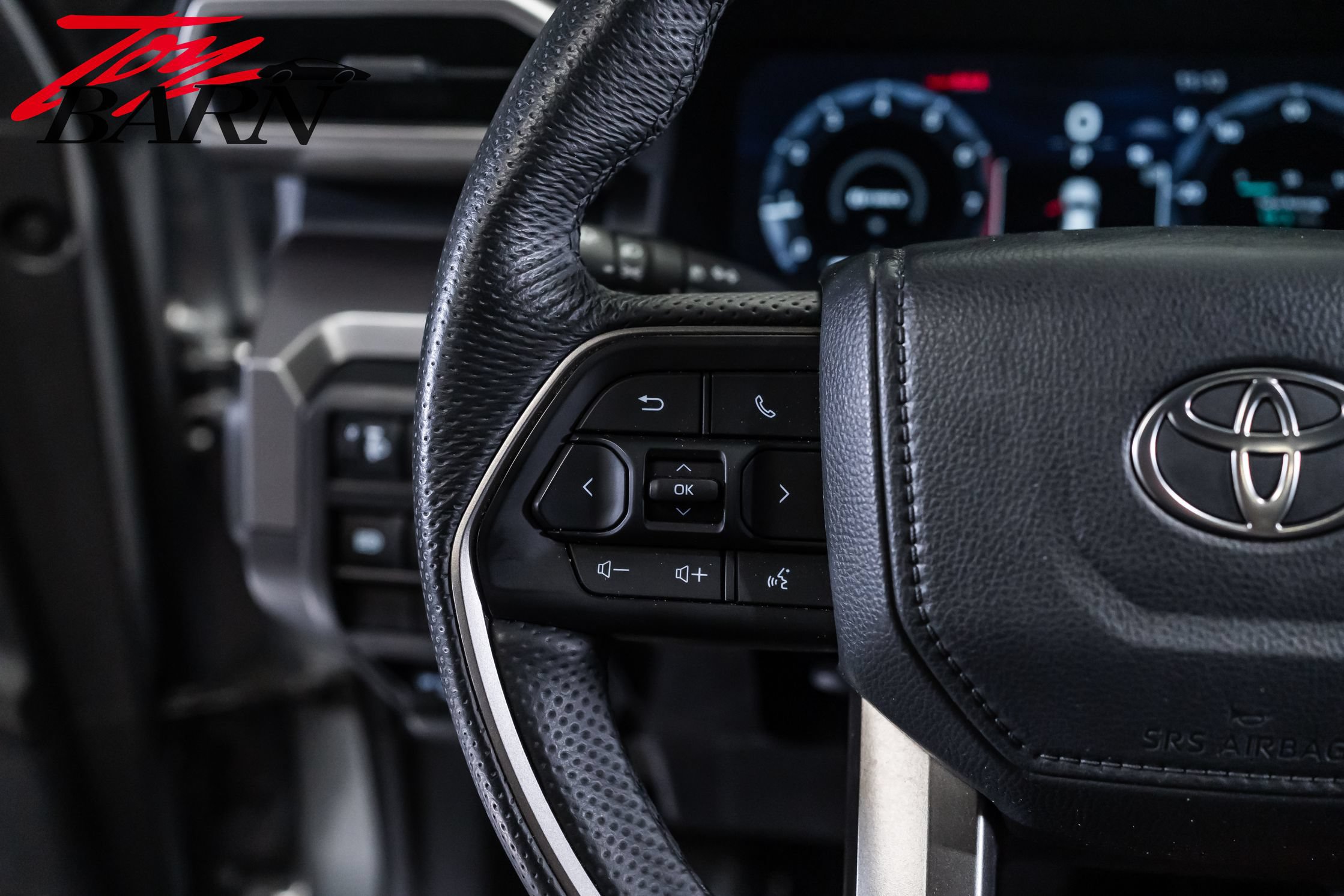 Used 2025 Toyota Tacoma TRD Off-Road AWD/4WD image 29