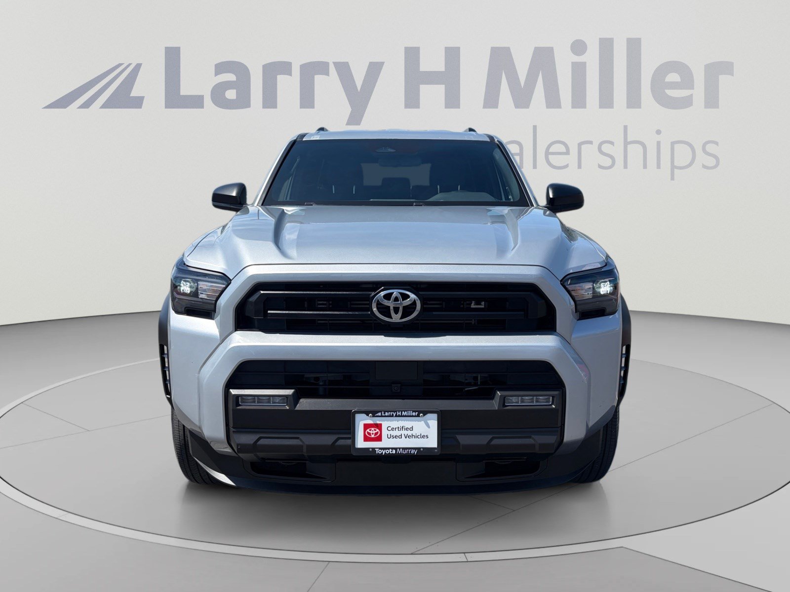 Certified 2025 Toyota 4Runner SR5 AWD/4WD image 8