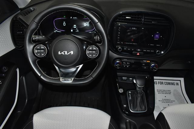 Used 2023 Kia Soul GT-Line image 13