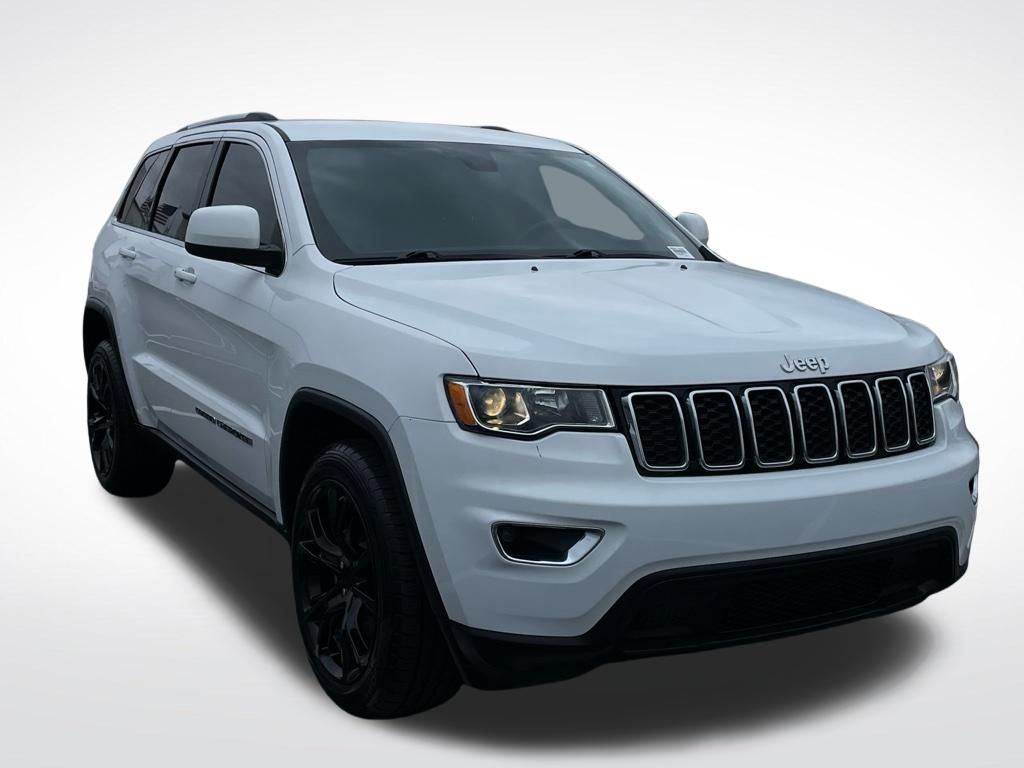 Used 2021 Jeep Grand Cherokee Laredo image 8