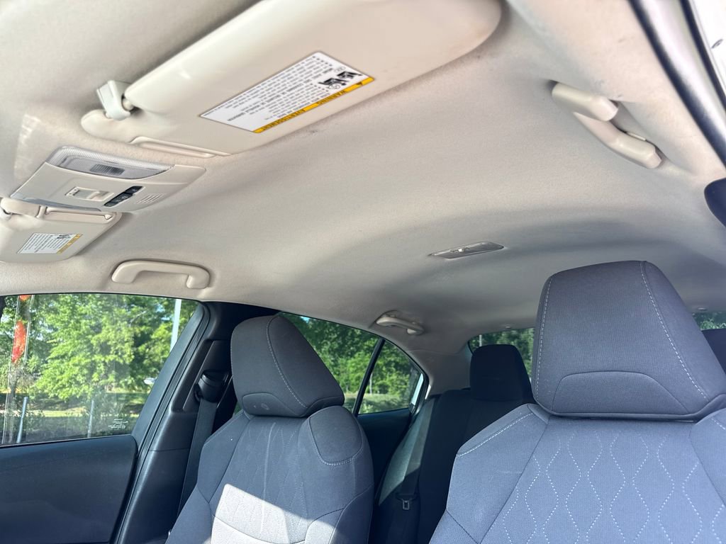 Used 2020 Toyota Corolla LE image 29