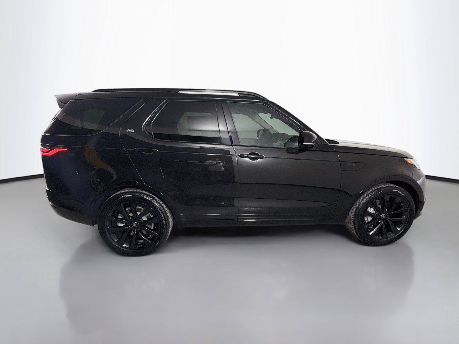 New 2026 Land Rover Discovery Dynamic SE AWD/4WD image 4