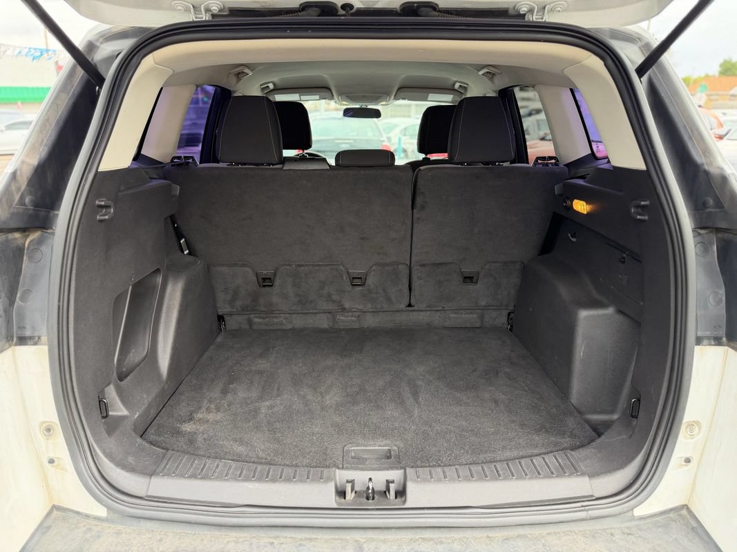 Used 2017 Ford Escape S FWD image 8
