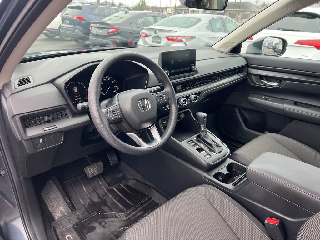Used 2023 Honda CR-V EX image 9