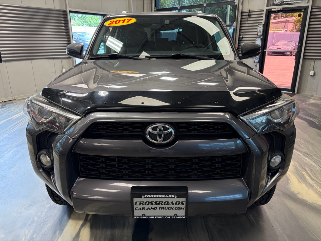 Used 2017 Toyota 4Runner SR5 AWD/4WD image 51