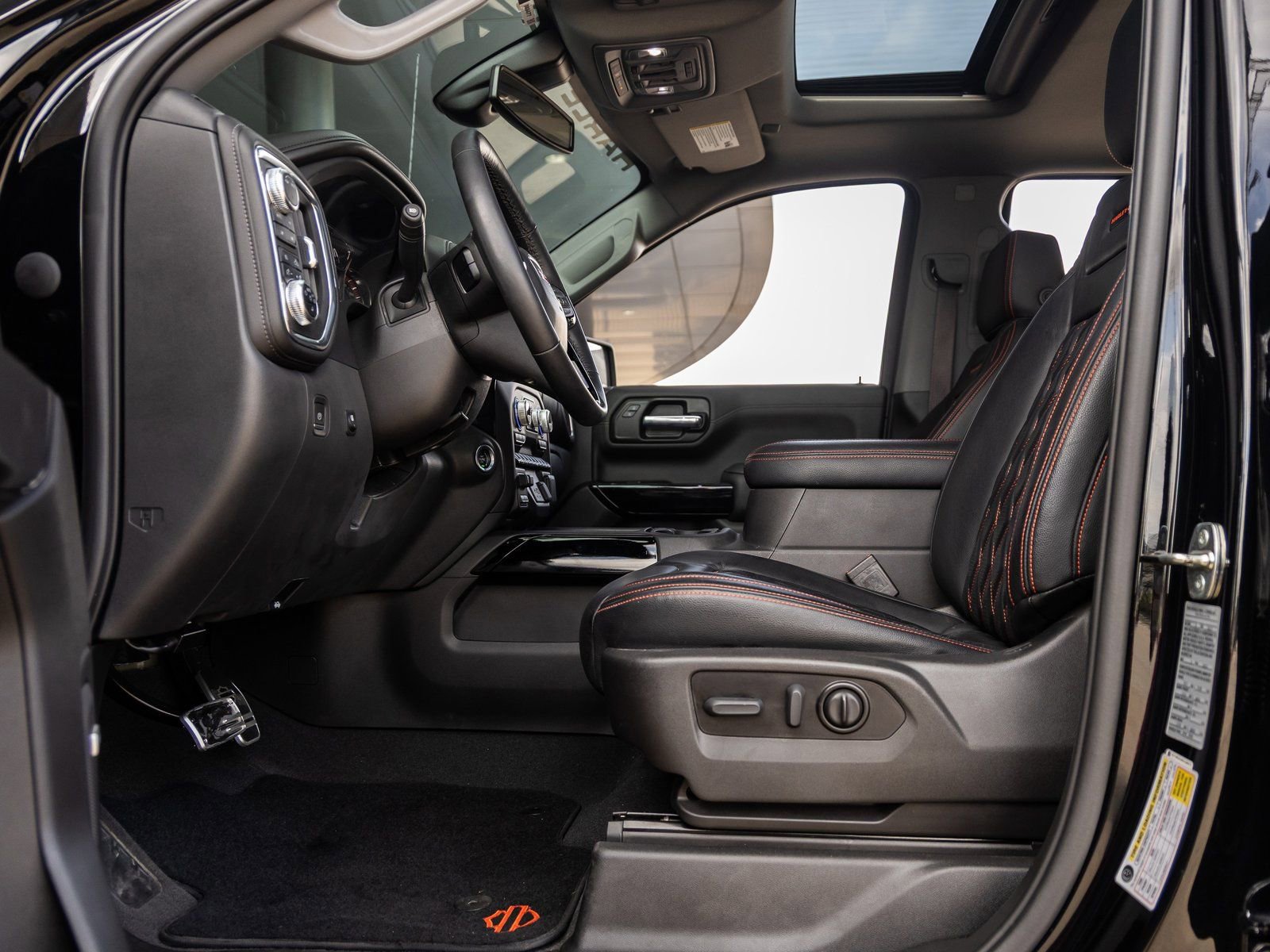 Used 2022 GMC Sierra 1500 SLT w/ SLT Premium Plus Package image 22