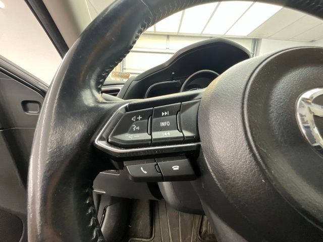 Used 2017 MAZDA MAZDA3 Grand Touring FWD image 16