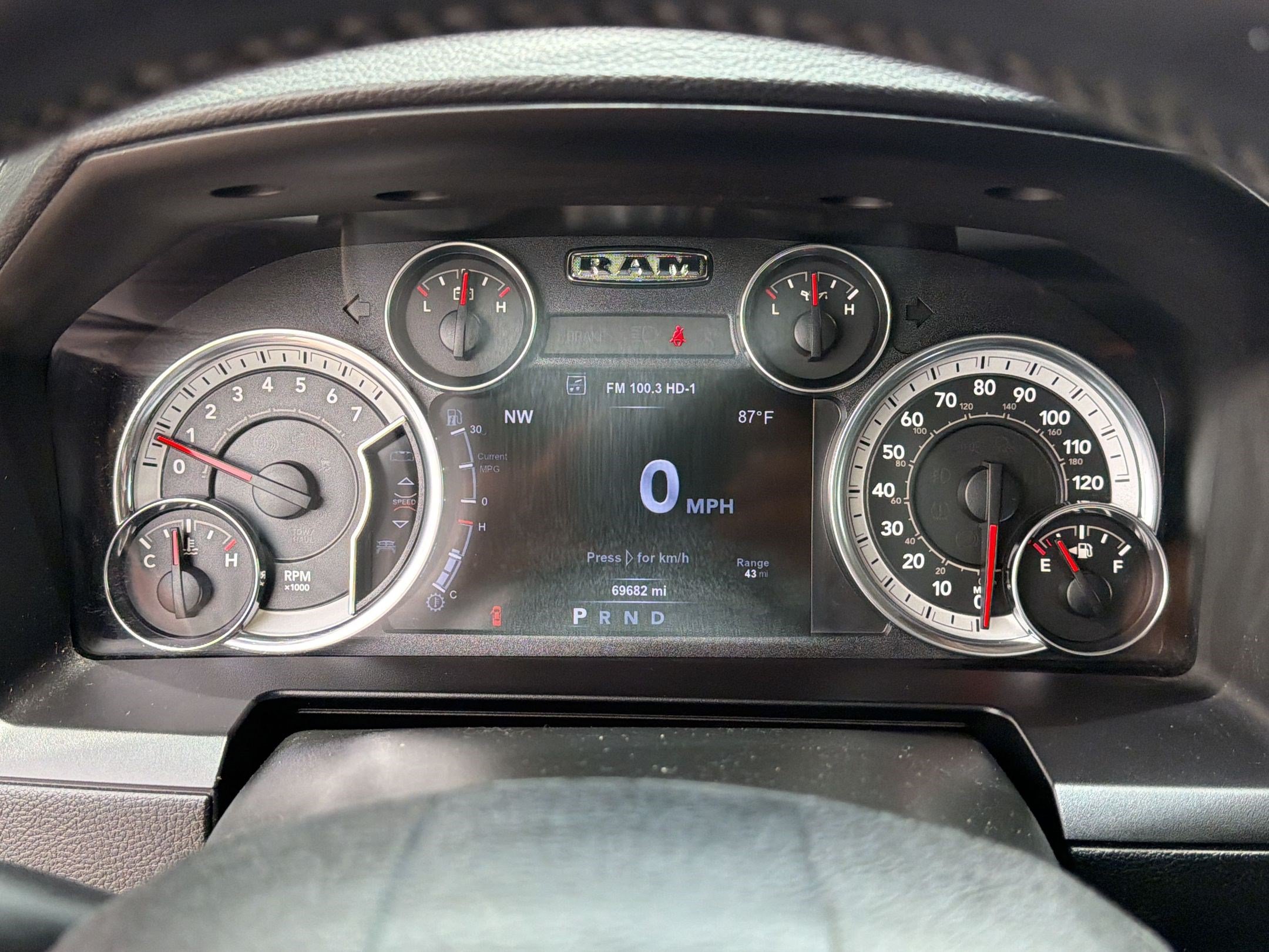 Used 2015 RAM 1500 Sport w/ Convenience Group RWD image 18
