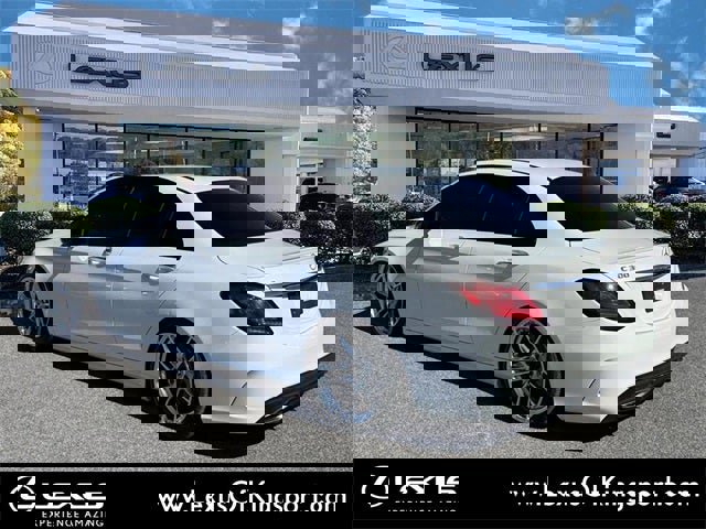 Used 2020 Mercedes-Benz C 300 4MATIC Sedan image 3