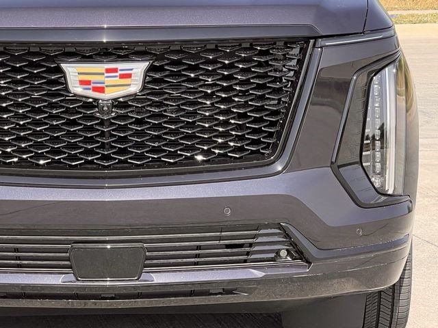 New 2026 Cadillac Escalade ESV Platinum Sport w/ LPO, Floor Liner Package AWD/4WD image 9
