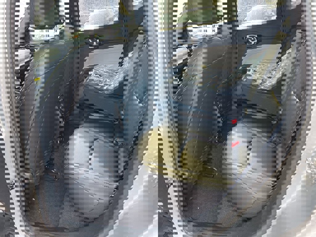 New 2026 Jeep Compass Limited image 16