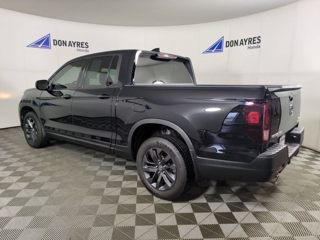Certified 2023 Honda Ridgeline Sport image 4