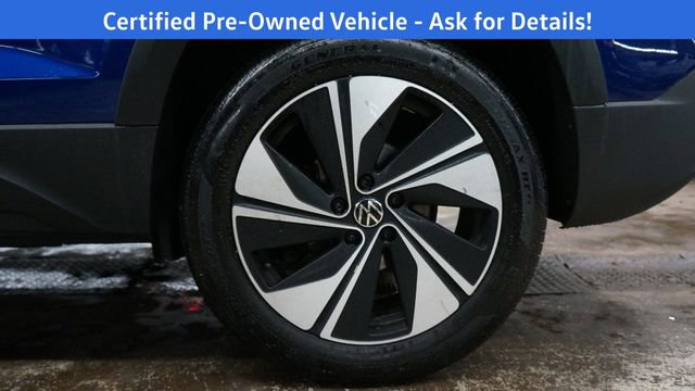 Certified 2024 Volkswagen Taos SE image 71