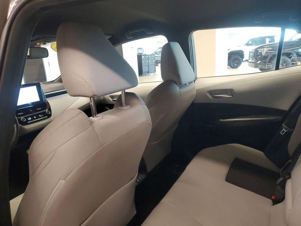 Used 2024 Toyota Corolla SE image 11