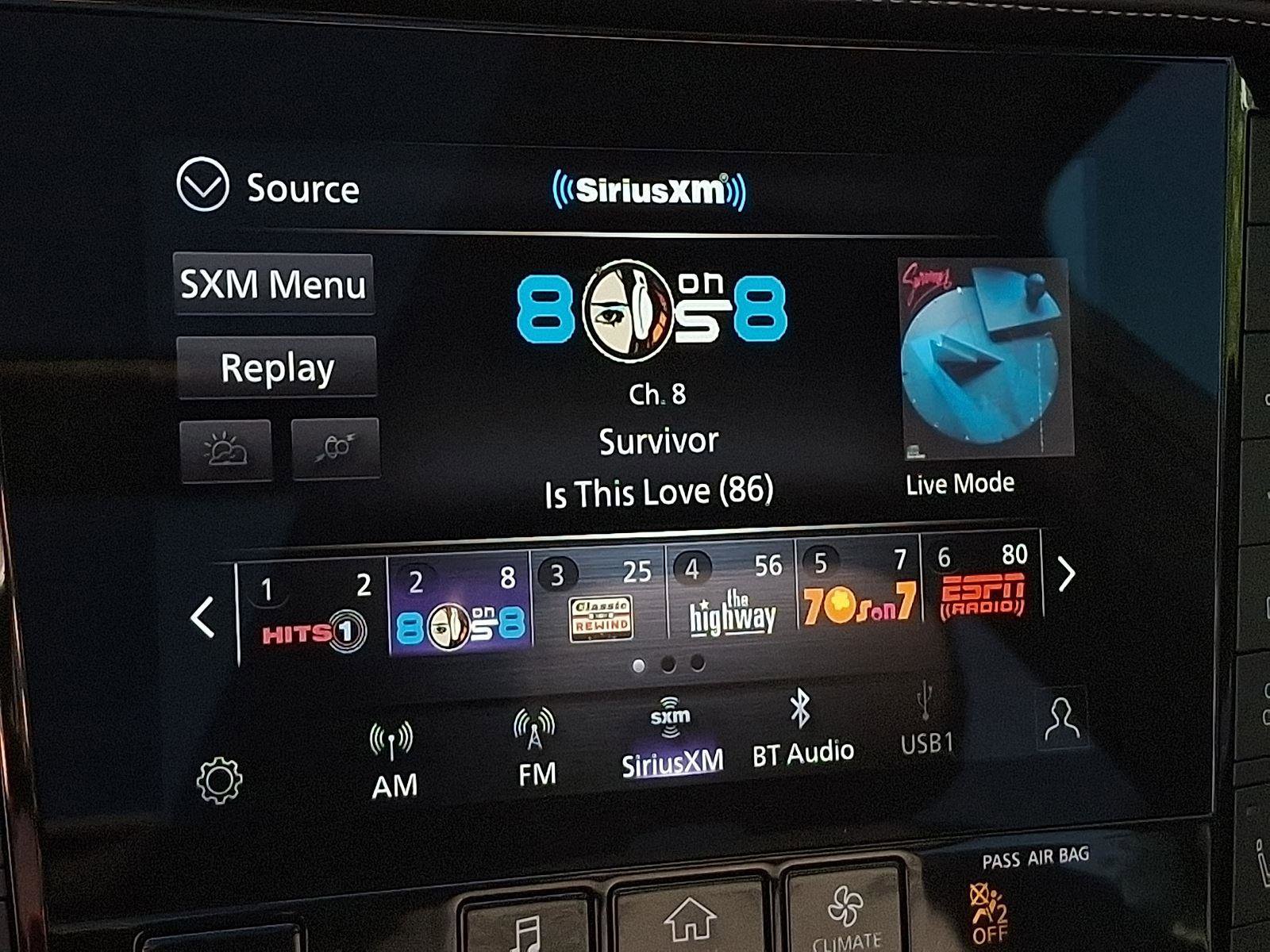 Used 2024 INFINITI QX50 Luxe w/ Accent Package image 17