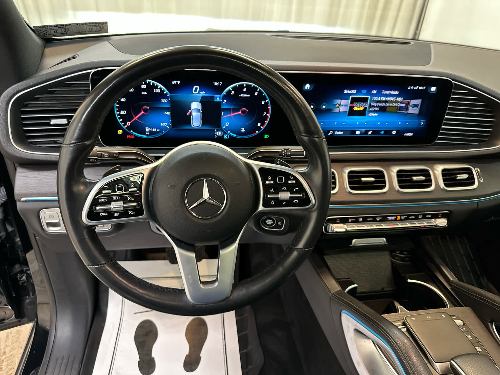 Used 2021 Mercedes-Benz GLE 350 4MATIC image 3