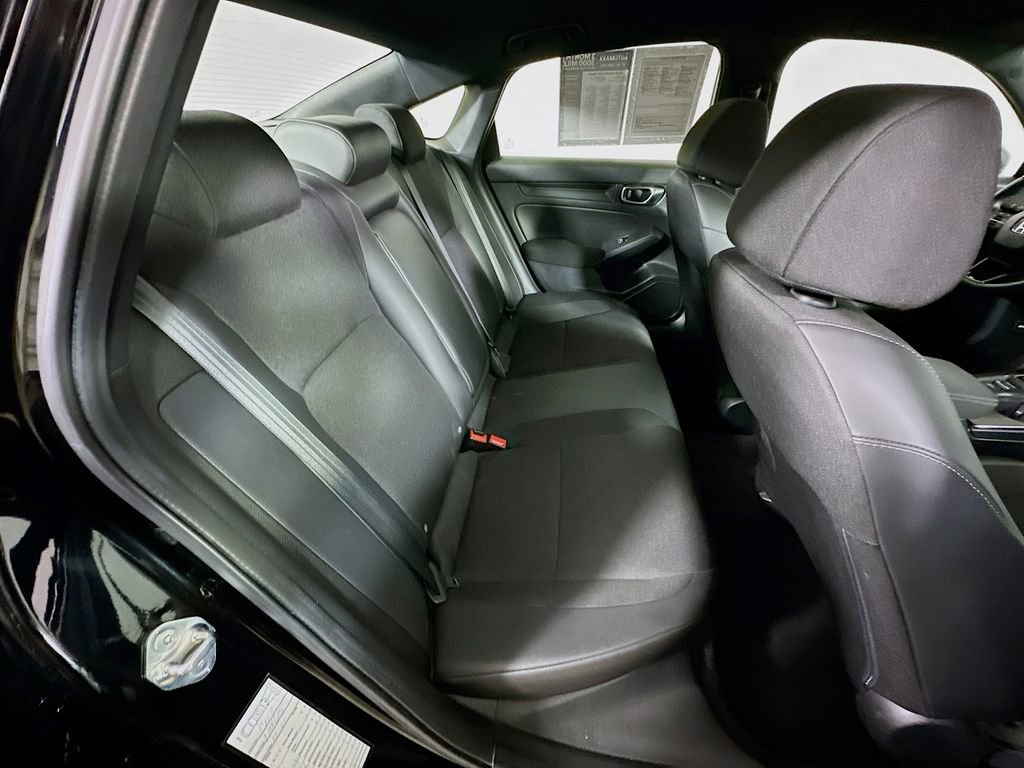Used 2025 Honda Civic Sport image 11