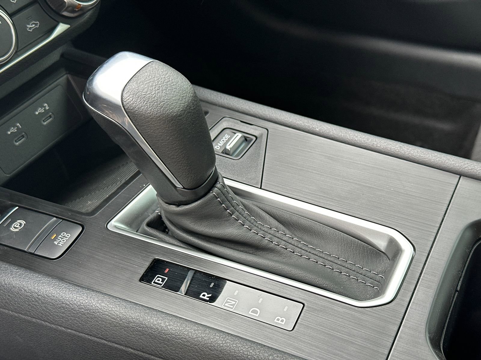 New 2026 Nissan Kicks S image 32