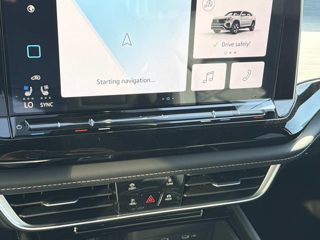 New 2026 Volkswagen Atlas Cross Sport SE FWD image 22