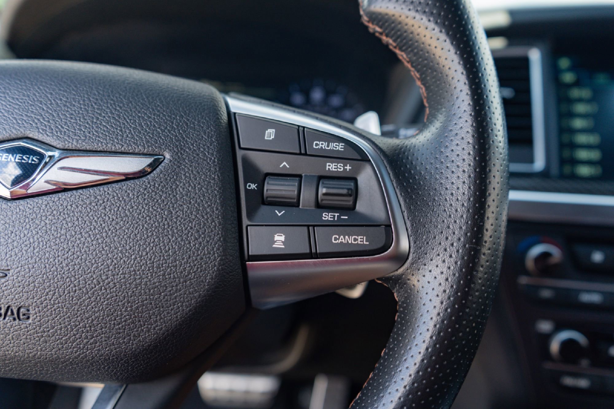 Used 2022 Genesis GV80 3.5T AWD/4WD image 11