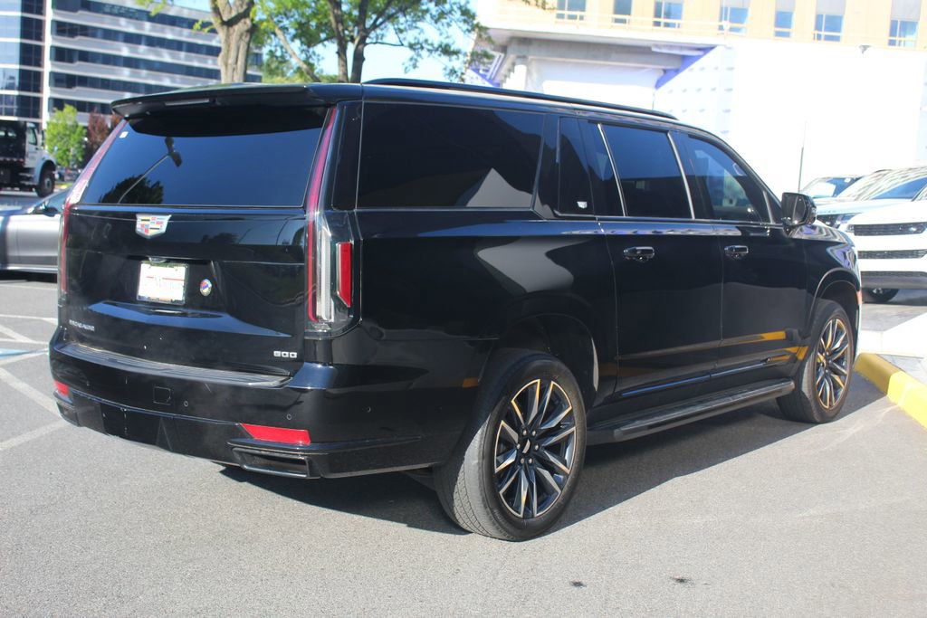 Used 2022 Cadillac Escalade ESV Sport w/ Touring Package AWD/4WD image 2