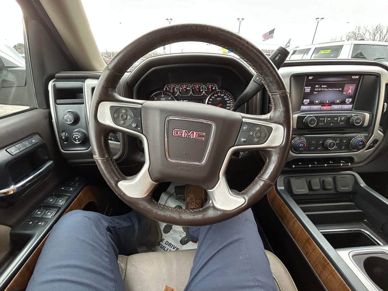 Used 2014 GMC Sierra 1500 SLT w/ SLT Preferred Package image 29