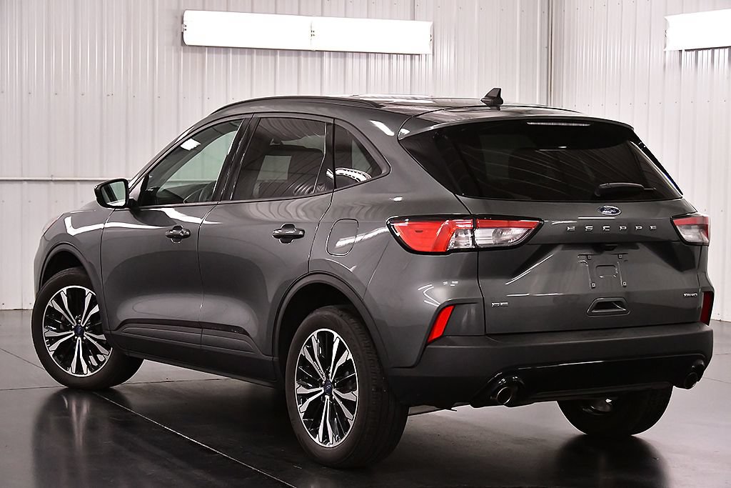 Used 2022 Ford Escape SE w/ SE Sport Appearance Package AWD/4WD image 5