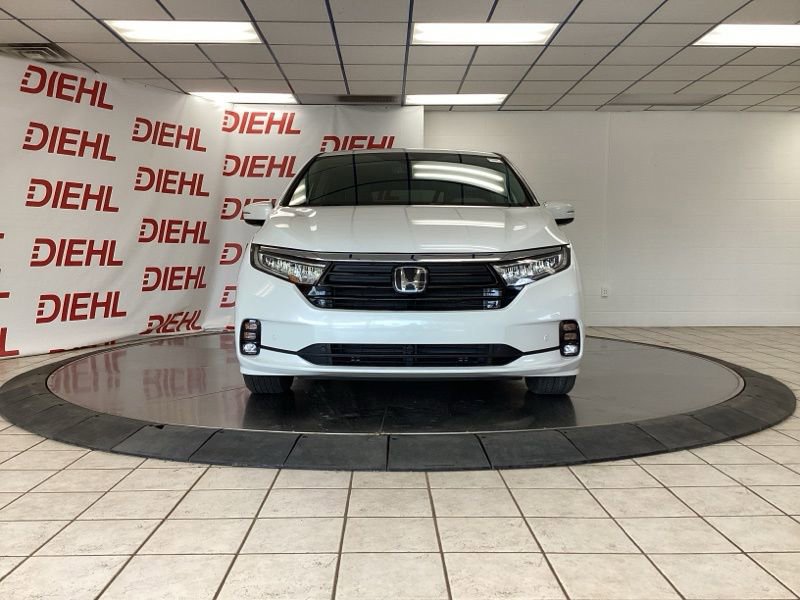 Used 2024 Honda Odyssey Elite image 2
