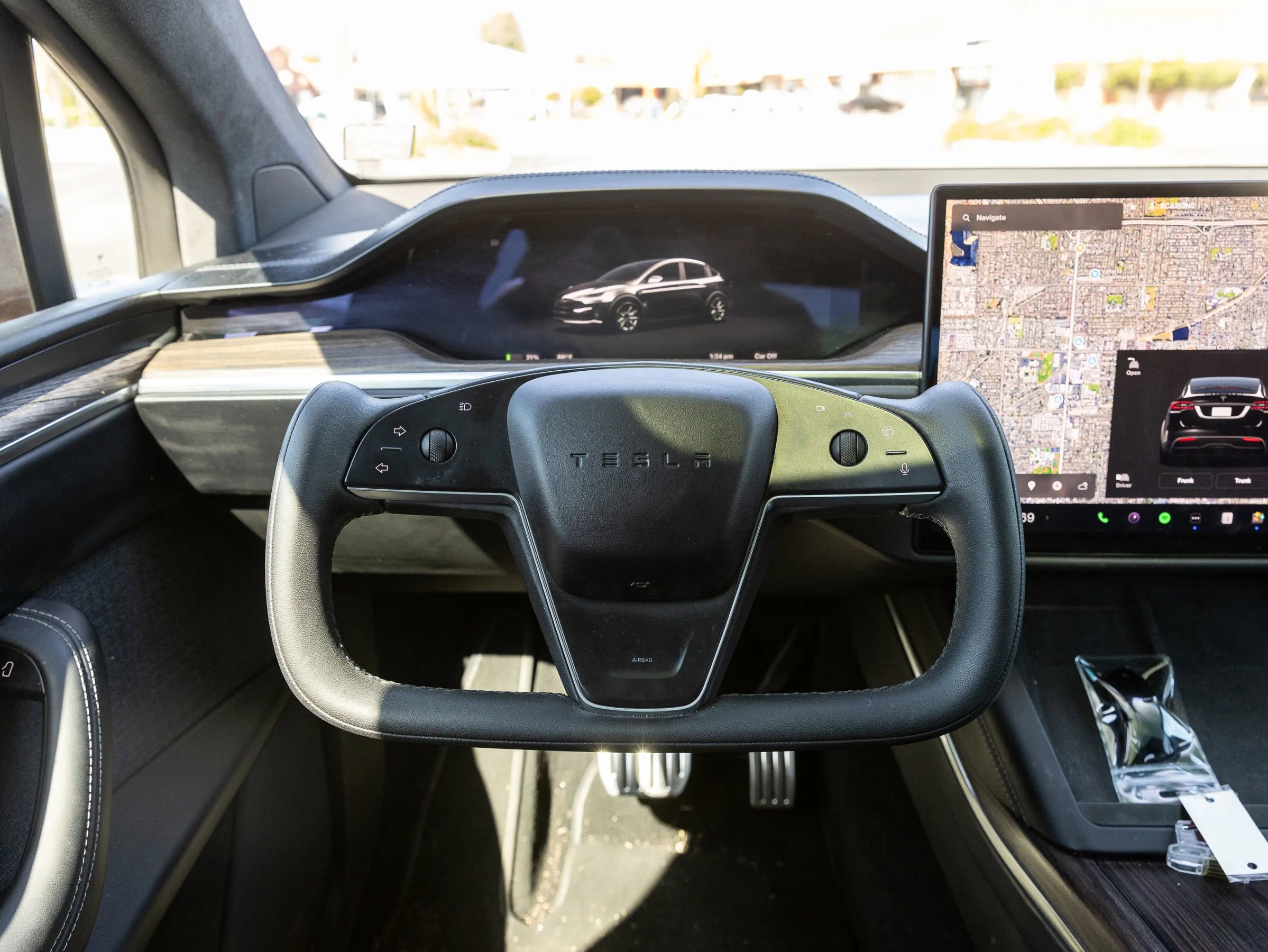 Used 2022 Tesla Model X AWD/4WD image 27