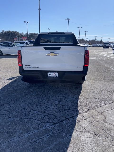 Used 2024 Chevrolet Silverado EV W/T image 4