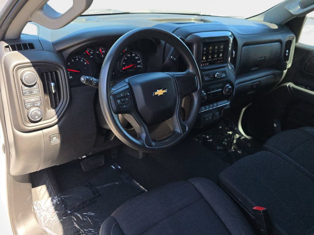 Used 2022 Chevrolet Silverado 1500 Custom AWD/4WD image 18