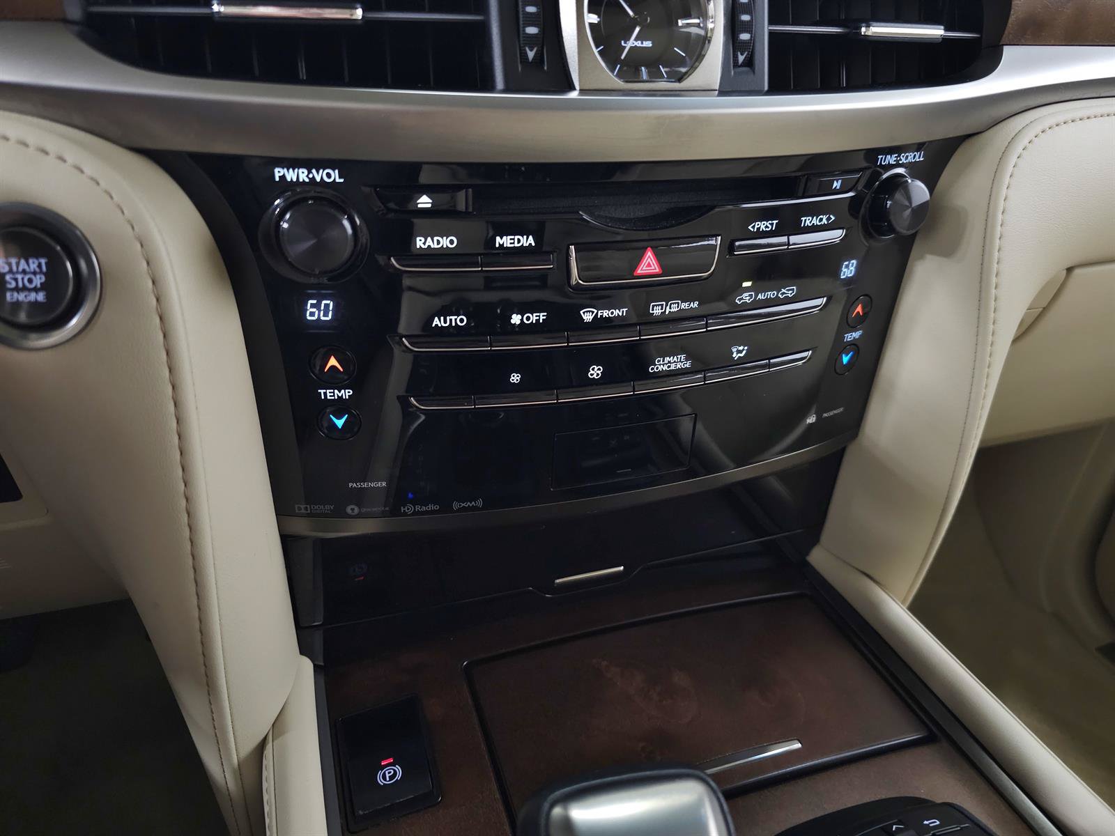 Certified 2021 Lexus LX 570 4WD w/ Luxury Package image 29