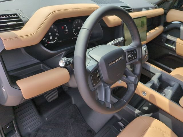 New 2026 Land Rover Defender 130 X-Dynamic SE AWD/4WD image 7