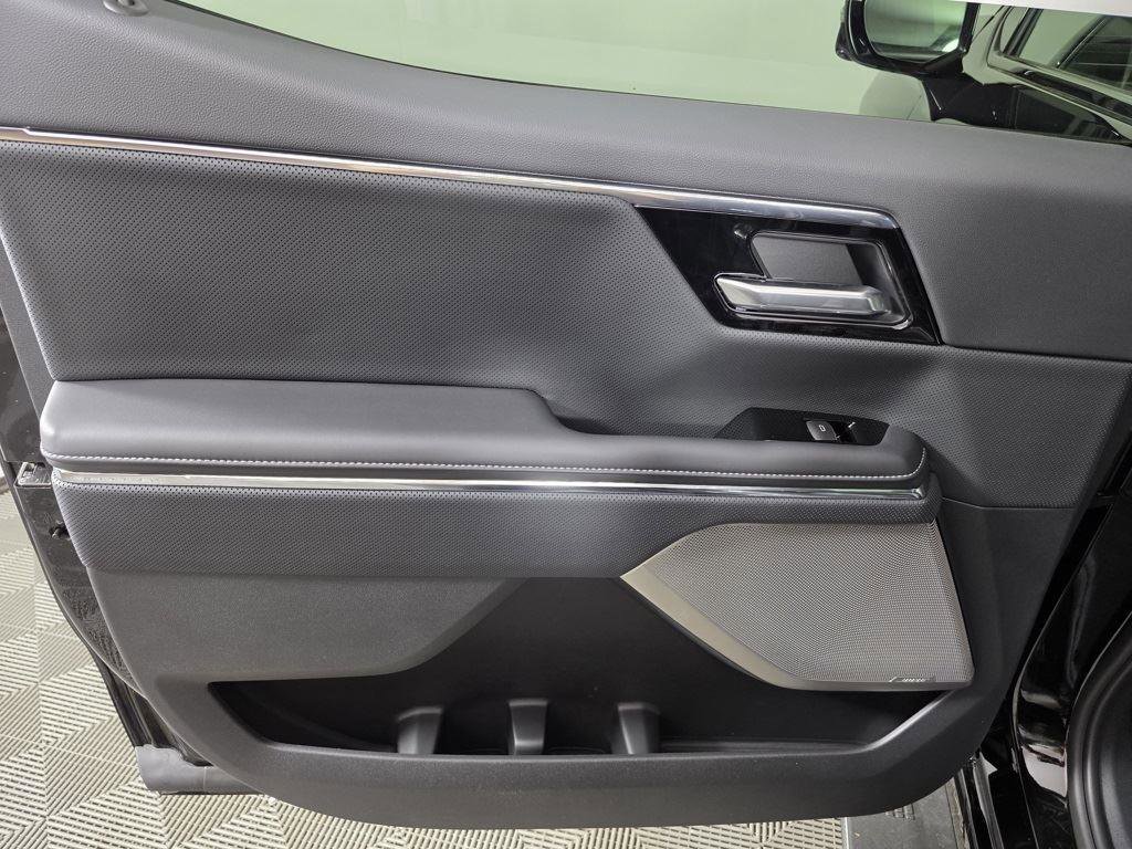 Used 2025 GMC Sierra EV Denali image 21