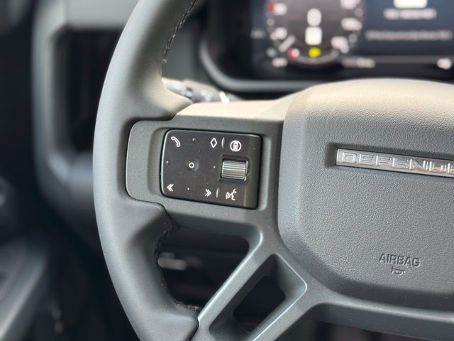 New 2026 Land Rover Defender 110 X-Dynamic SE AWD/4WD image 23