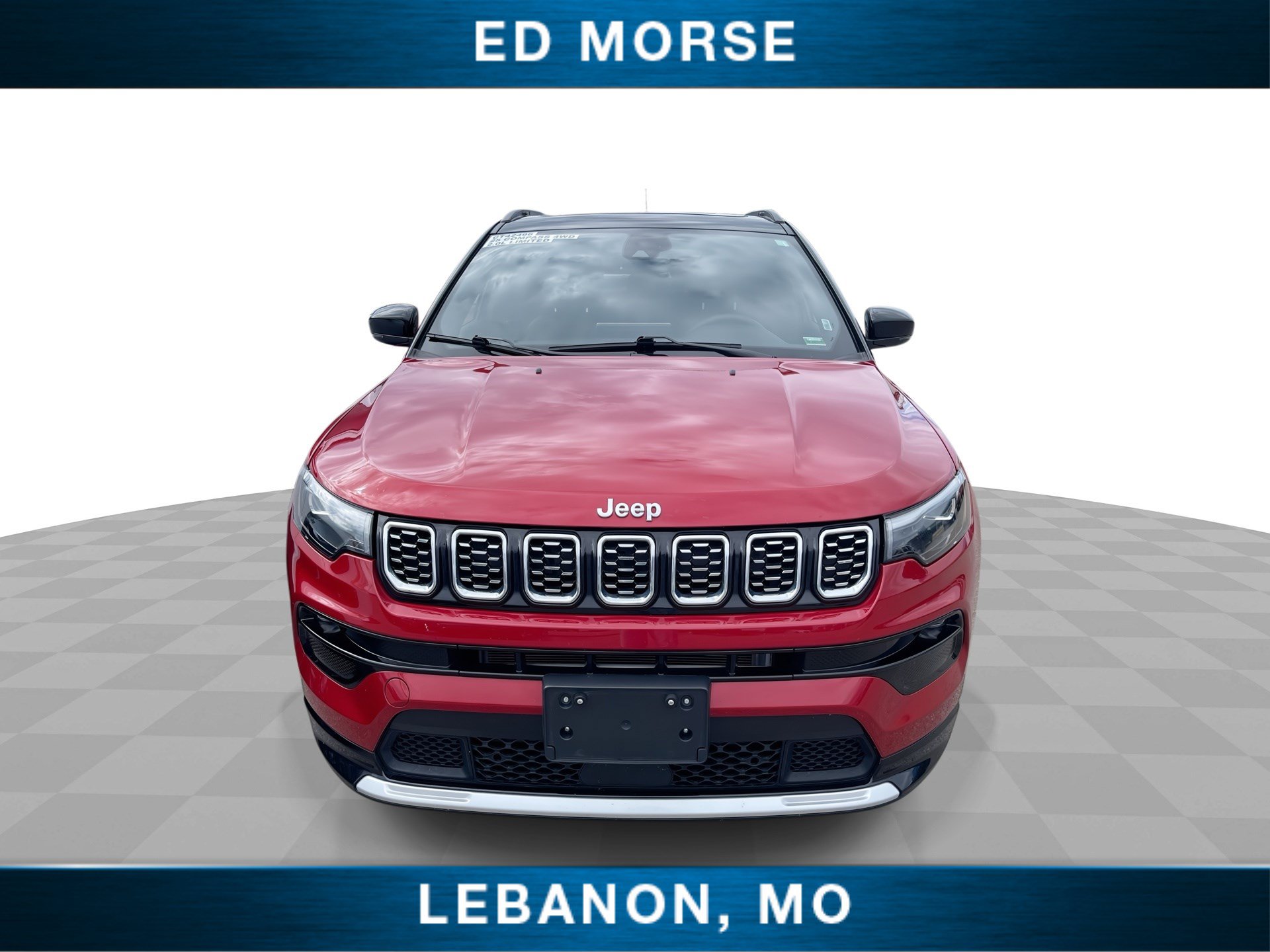 Used 2025 Jeep Compass Limited w/ Elite Group AWD/4WD image 3