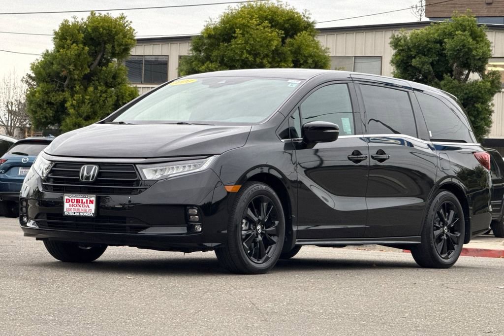 Certified 2024 Honda Odyssey Sport image 8