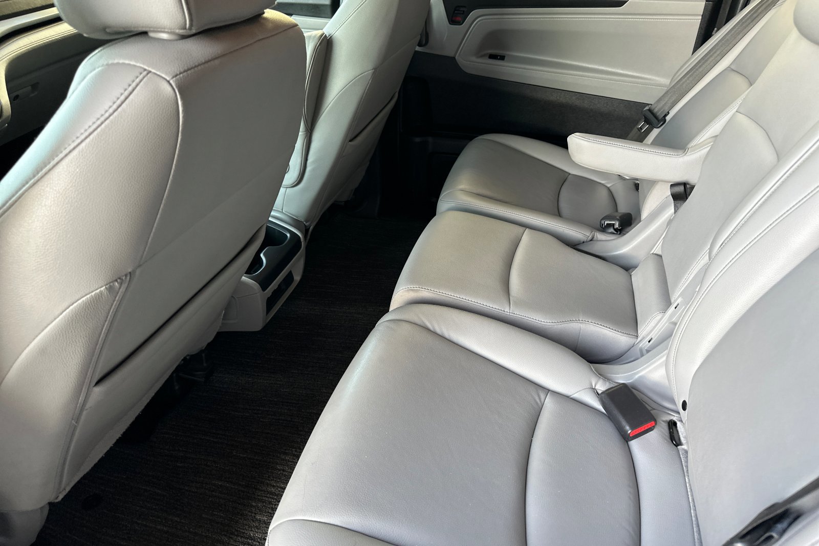 Used 2023 Honda Odyssey EX-L image 13