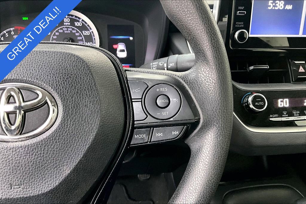 Used 2020 Toyota Corolla LE w/ LE Premium Package image 28