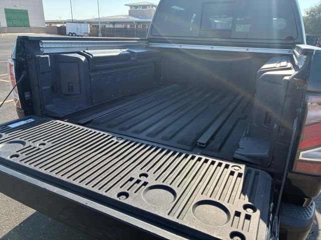 Certified 2021 Nissan Titan Platinum Reserve w/ Moonroof Package AWD/4WD image 19